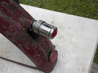 JAWA VILLIERS ,JAWA 175,250 Special kompletní zadní blatník - 11