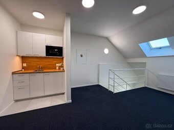 PRONÁJEM NOVĚ VYBUDOVANÉ KANCELÁŘE O CP CCA 11,10 M2 V BRNĚ - 11