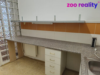 Pronájem kancelářských prostor či ordinace 90m2, Masarykovo  - 11