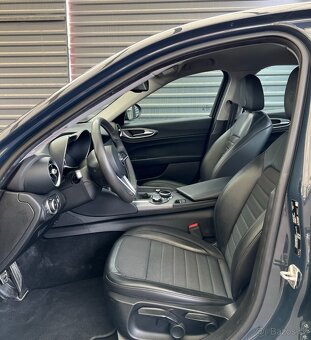 Alfa Romeo Giullia 132 kW, 2.2 JTDm 132 kW, KŮŽE, MANUÁL - 11