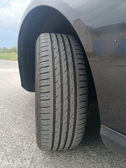 Volkswagen Passat B6 1.9 tdi 77kw - 11
