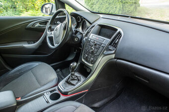 Opel Astra 1,4 Turbo, 103 kW - 11