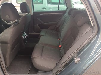 Škoda Superb 3 iV Combi 1.4TSI 160kW DSG - záruka Autodraft - 11