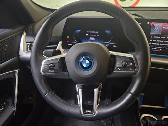 PRODÁM BMW iX1 xDRive30,1.MAJ,M-PAKET ZÁRUKA DO 11/2026 - 11