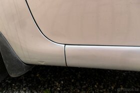 Citroën Xsara Picasso 1.6i, r. 11/2005, 155.650 km - 11