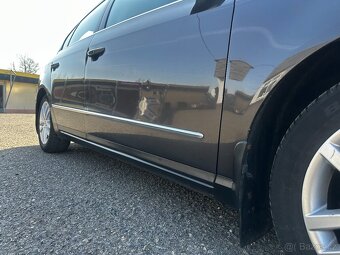 VW PASSAT 2,0FSI - PO SERVISE - PŮVOD ČR - UDRŽOVANÝ STAV - 11