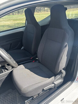 Volkswagen up 1.0MPi 44kW, Klima, Alu, Nová STK - 11