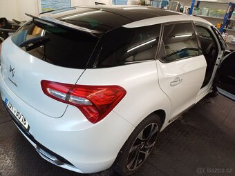 DS5 - Citroen - 11