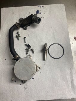 Nahradni dily suzuki gsxr 600 - 11