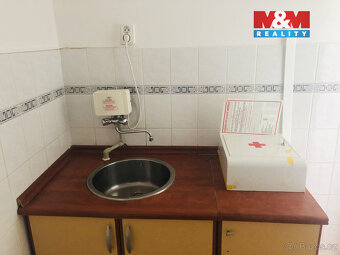 Pronájem kancelářského prostoru, 144 m², ul. Sabinova - 11