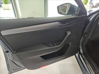 Škoda Superb 2,0 TDI 140kW 4x4 DSG DPH - 11