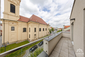 Pronájem bytu 1+kk s terasou, 37 m², Uherský Brod - Masaryko - 11