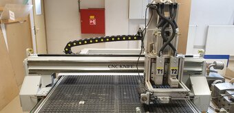 CNC fréza, Oscilační nůž, Rýhovadlo jako jeden stroj - 11