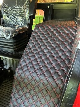 Čalounění blatníků Zetor - 11