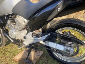 Honda Varadero 125 XL - 11