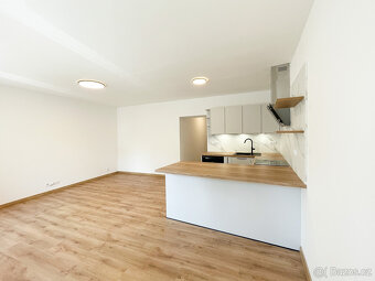 Pronájem 1+kk, 36,8 m², zahrádka 50 m², parkovací stání, Olo - 11