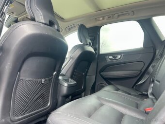 2023 Volvo XC60 B5 Plus Bright Theme AWD 2.0 - 11