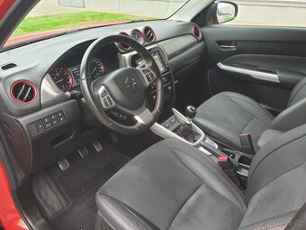 Suzuki Vitara 4x4 1.4i 103KW NAVI KAMERA LED - 11