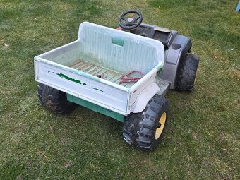 Traktor John Deere - Peg Perego - REZERVACE - 11