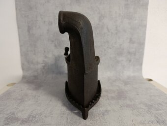 Značená německá velmi stará komínová žehlička (2x svastika) - 11