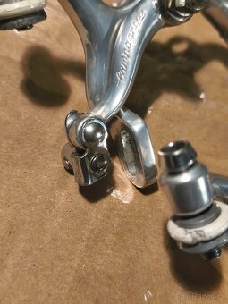 Brzdy Campagnolo - 11