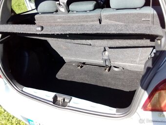 Toyota Yaris, rv.2004, 3 dvéřová - 11