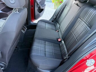 Volkswagen Golf VII 1.4 TSI rok 2016 - 11