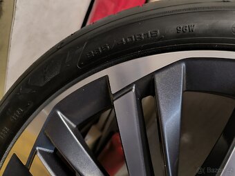 ALU kola Škoda Superb 3 5x112 r19 Originál, pneu ZÁNOVNÍ 99% - 11