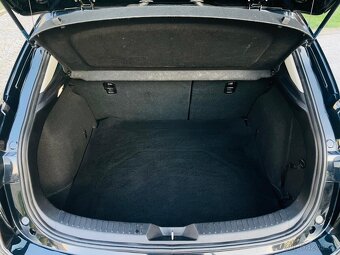 Mazda 3 1.5i 74KW BENZÍN 2017 MANUÁL KLIMATIZACE - 11