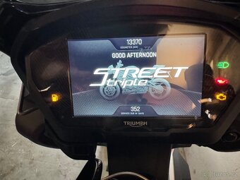 TRIUMPH STREET TRIPLE 765 RS,R.V.2020,13300KM - 11