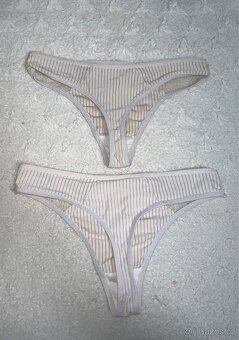 Dámská tanga vel. M - 11