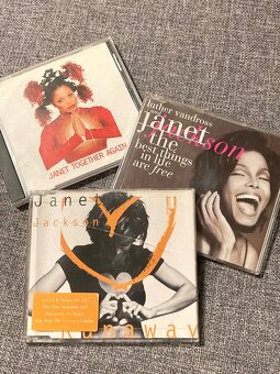 Hudební CD - první polovina seznamu - 11