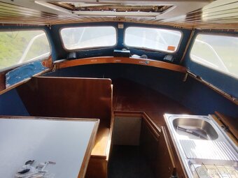 Kajutová kanálová ocelová loď Kruiser AK - 11