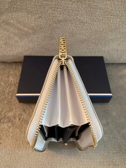 Nová peněženka Tommy Hilfiger - 11