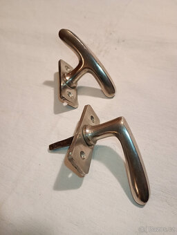 Okenní kličky,rozvory,půlolivky MOSAZ zlatá,světlá - 11