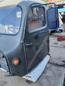 Praga V3S  M2, kabina - 11