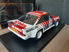 Subaru, Opel, Fiat a Ford    1:18   IXO - 11
