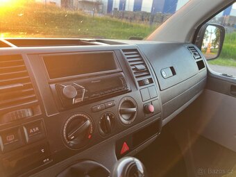 VW Transporter T5 1.9 TDI 77KW - 11