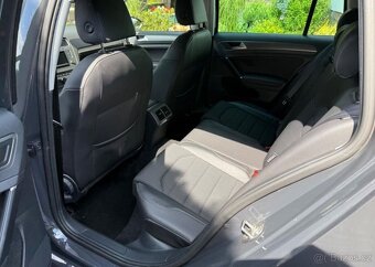 Volkswagen Golf VII 4x4 1,6 TDi pravidel.servi nafta - 11