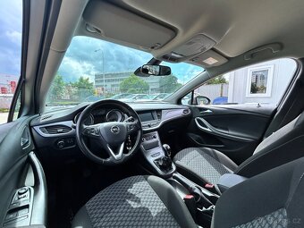 Opel Astra Sports Tourer, 2018, najeto 114 023, šedá - 11