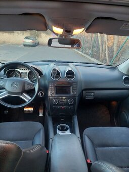 Mercedes ML 350 - 11