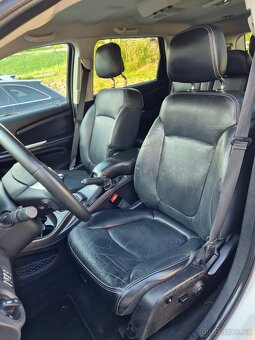Fiat Freemont 2.0Jtd-103kw-manuál- 7míst-Lounge- - 11
