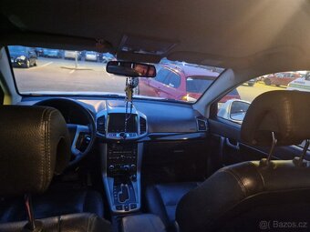 Prodam spíše vyměním Chevrolet captiva - 11
