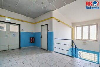 Pronájem kancelářských prostor, 3 místnosti o celkové výměře - 11