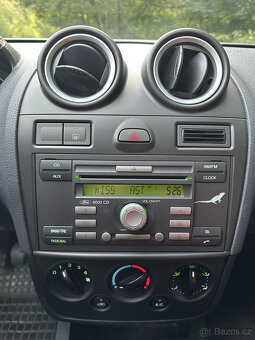 Ford Fiesta 1.3/51 kW – benzín, r.v.2006, najeto 120.600 km, - 11