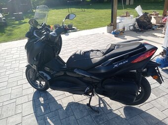 Yamaha X-Max Iron Max 125 - 11