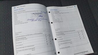 Touran 1.6 FSI 85 kw 7 místné Top stav - 11