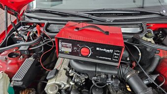 Nabíječka autobaterií Einhell CC-BC 15 - 11