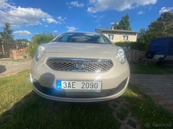Kia venga 1.4 - 11