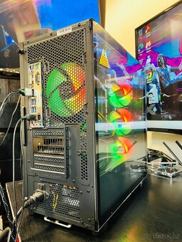 Herní pc Ryzen 5, 16GB DDR4, m.2 1TB SSD, RX 470 4GB Win 11 - 11